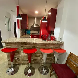Habitación en casa particular House In, Málaga